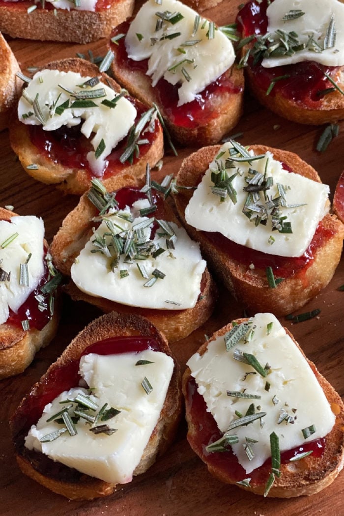 Strawberry Brie Crostini bites