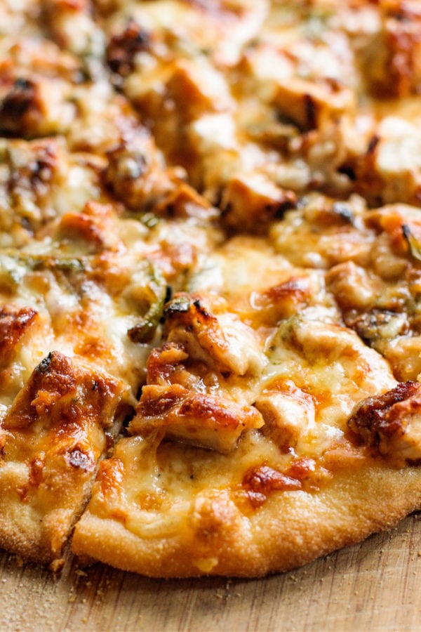 close up Homemade BBQ Chicken Pizza