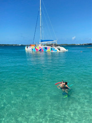 kissing in Bermuda waters