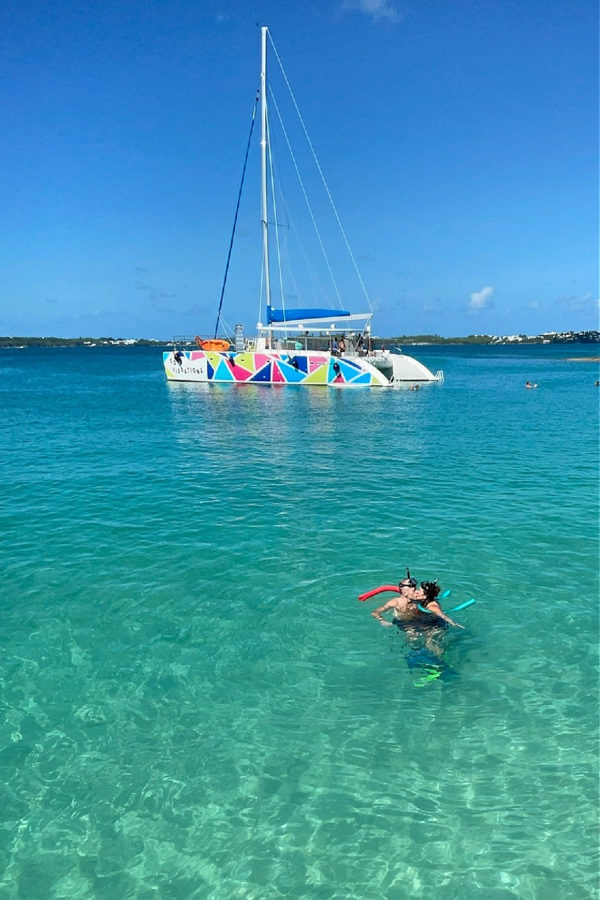 kissing in Bermuda waters