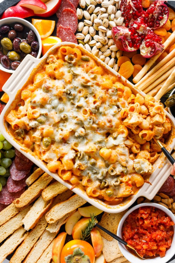 creamy Friendsgiving Pasta Bake