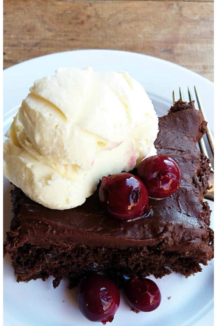 rich cake