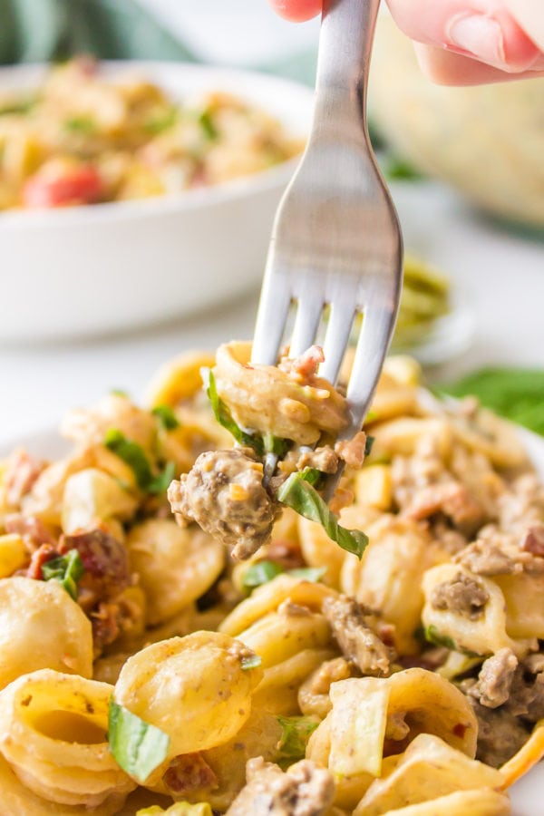 Bacon Pasta Salad with cheeseburger ingredients