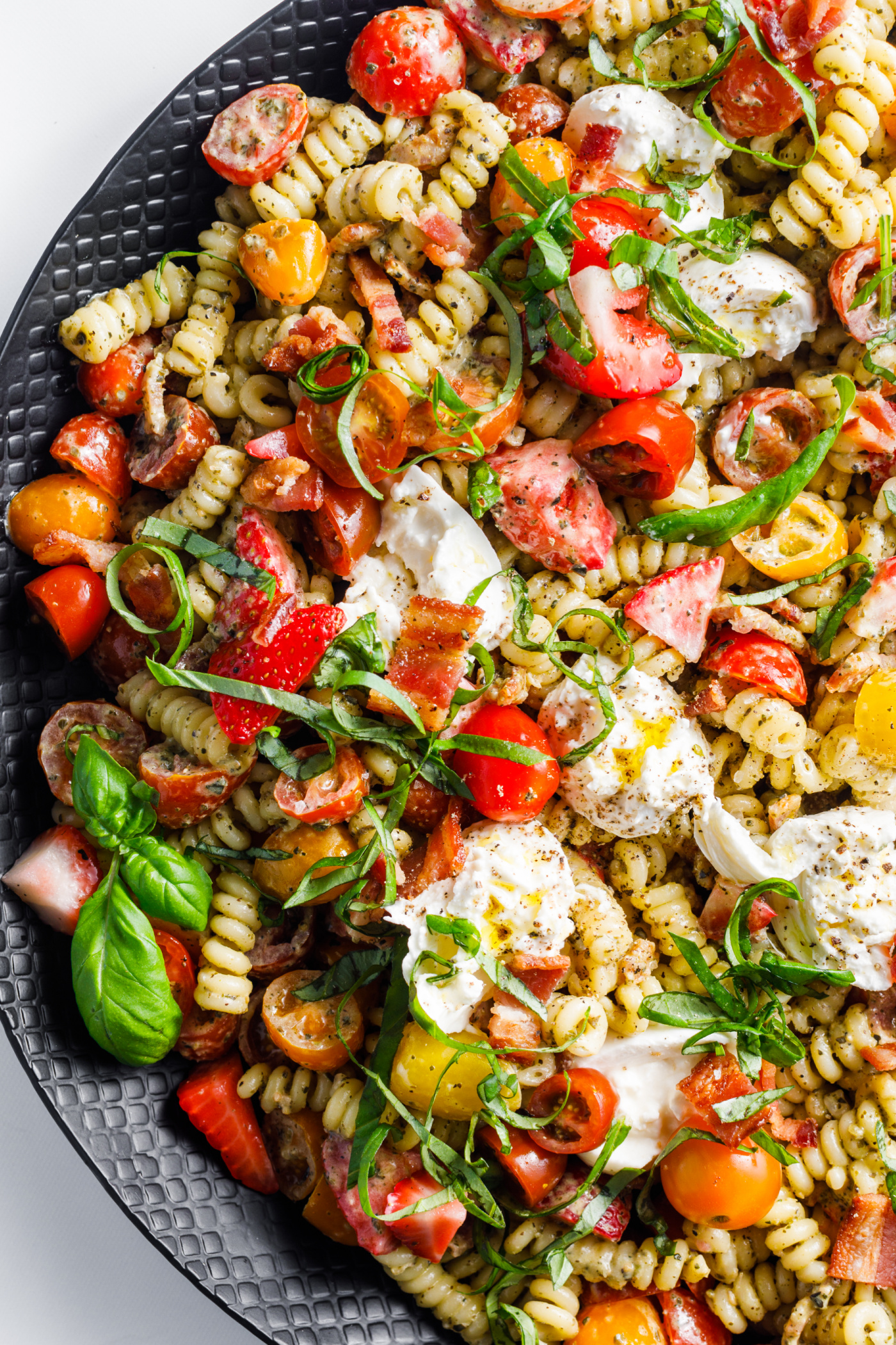 Creamy Caprese Pasta Salad - Reluctant Entertainer