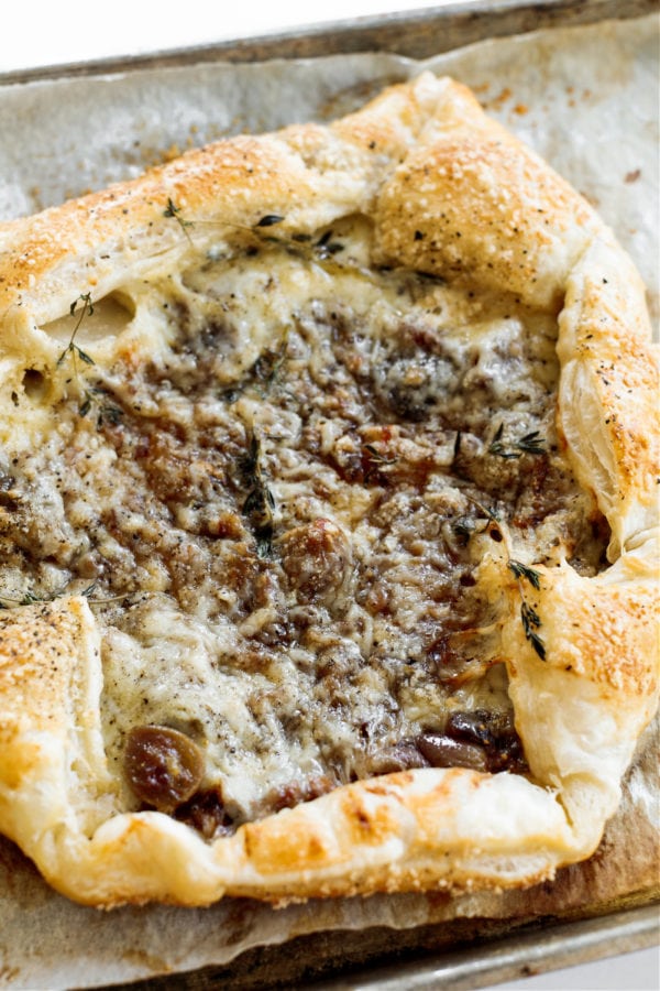 round Fig and Gruyere Puff Pastry Tart