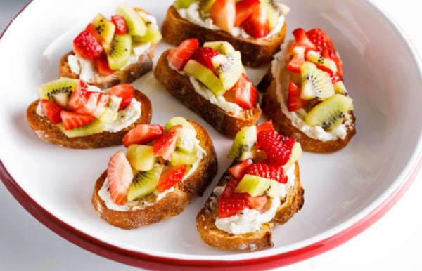 platter of Strawberry Kiwi Crostini Bites