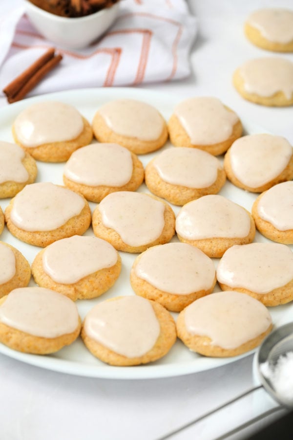 round pumpkin cookies