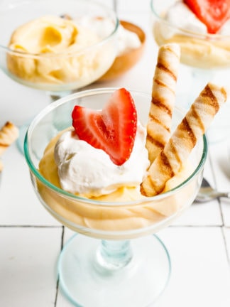 Vanilla Pudding Parfait with cream