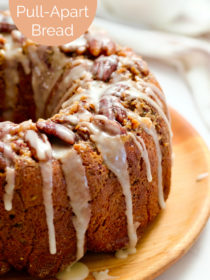 breakfast Maple Pecan Pull-Apart Bread