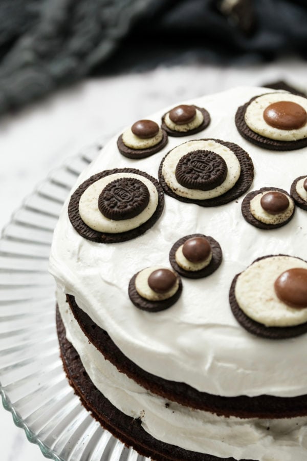 Oreo Cake Recipe With Oreo Creme Filling – Sugar Geek Show