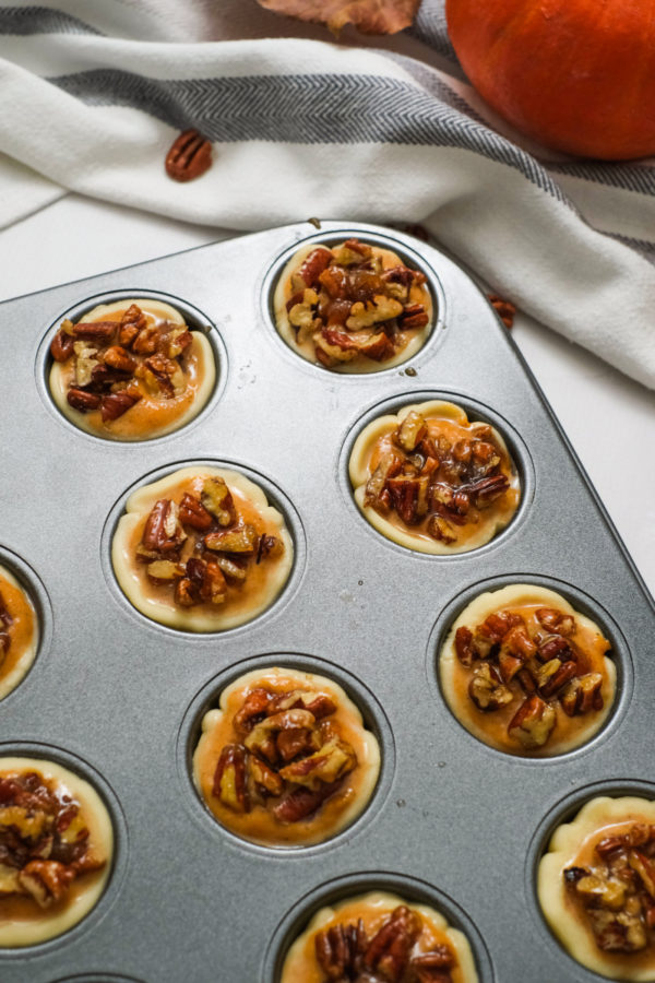 unbaked tarts with pecans