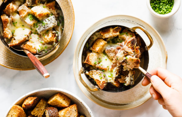 french onion soup with croutons