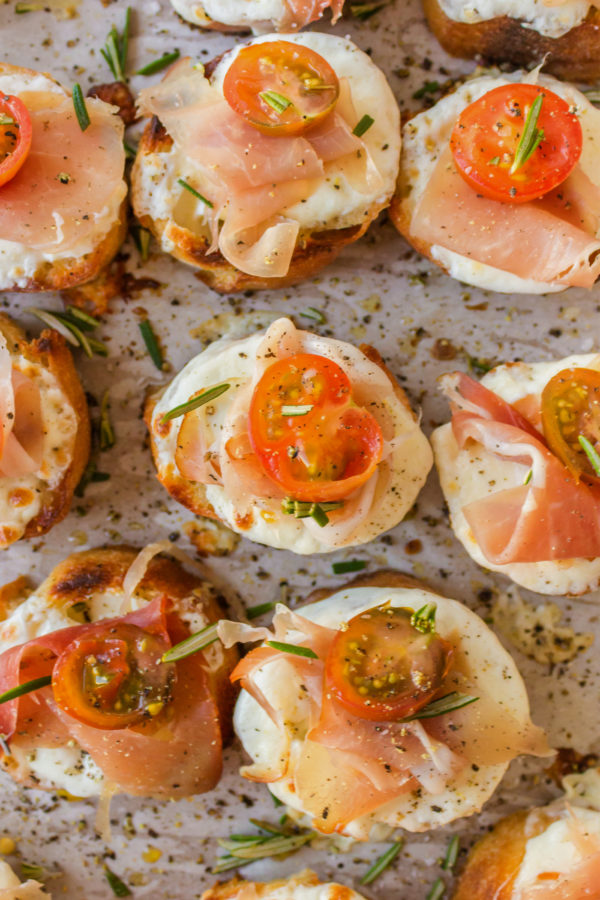 pan of burrata crostini