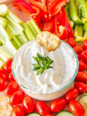 greek yogurt dip with veggies