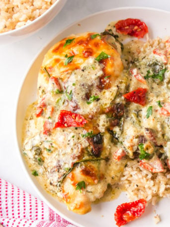 Baked Tuscan Chicken serving