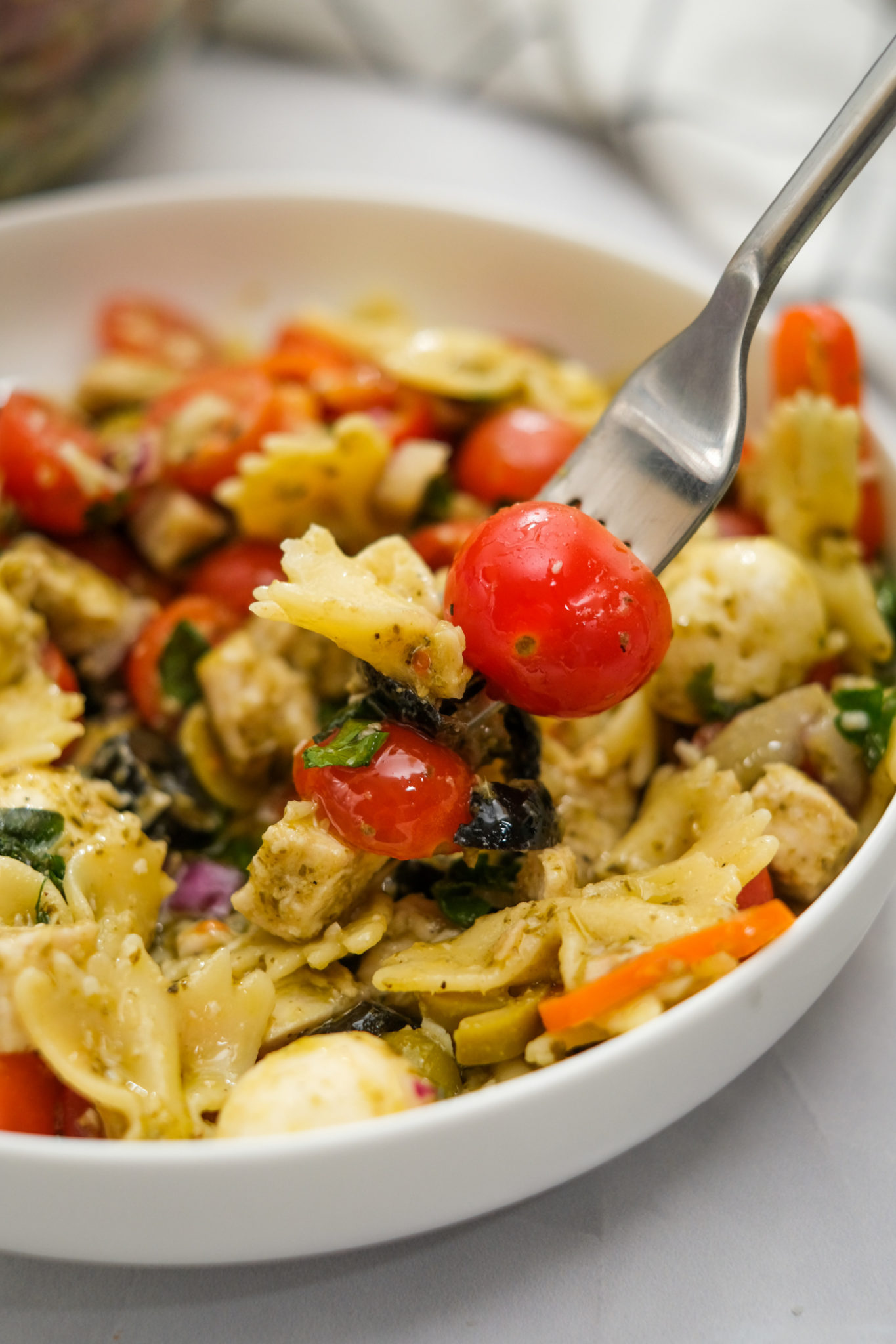 Chicken Pesto Pasta Salad - Reluctant Entertainer