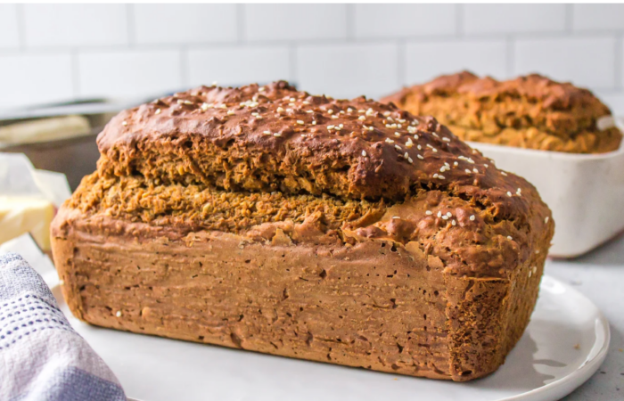 a loaf of irish brown bread