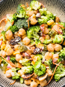 Broccoli Chickpeas and veggies