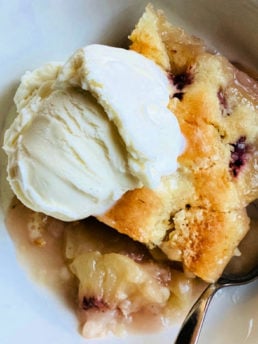 Best Peach Cobbler