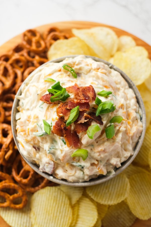 Pretzel Cheese Dip - Partylicious