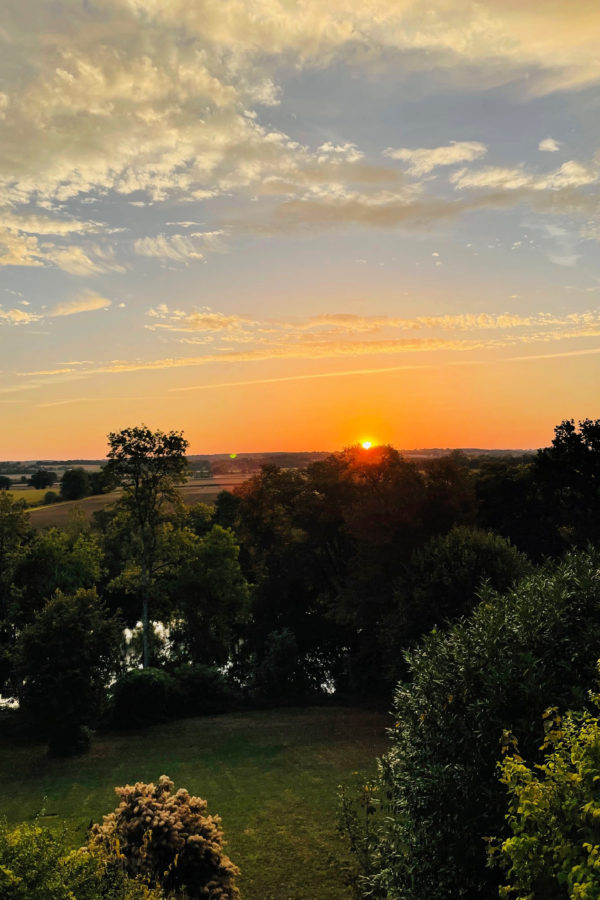 sunrise at Château de Valcreuse in France