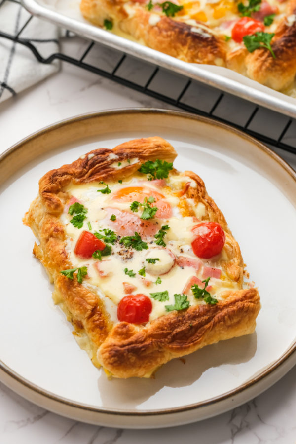 a serving of Eggs in Puff Pastry
