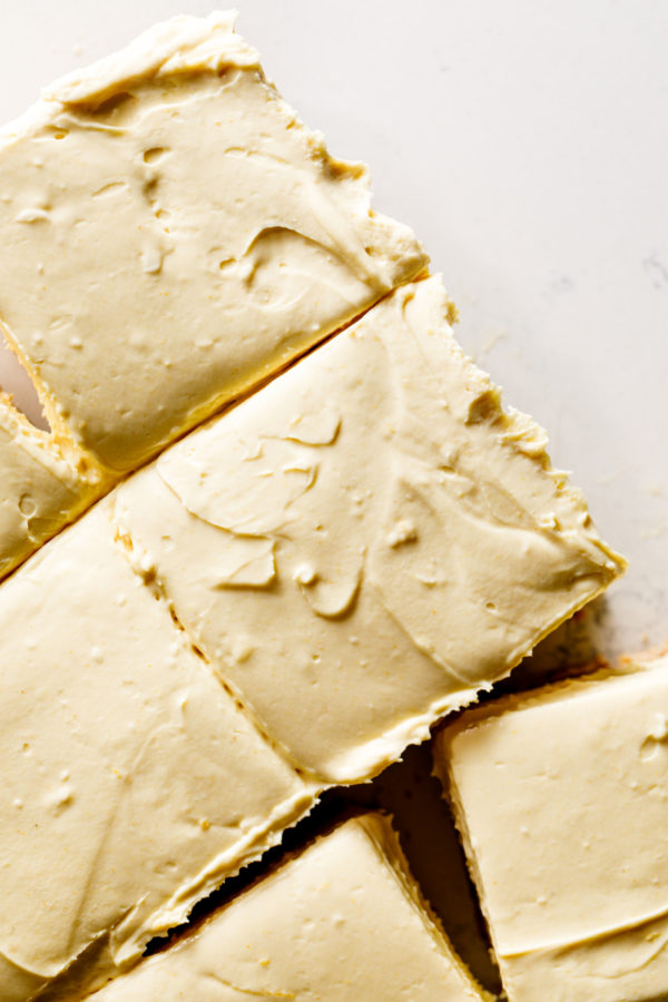 banana cheesecake squares