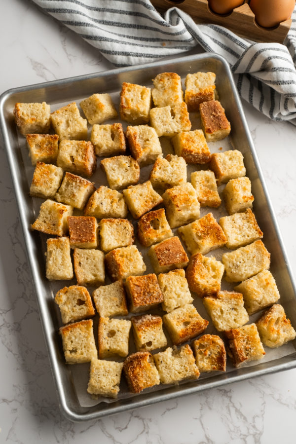 baking bread cubes