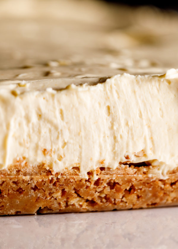 Banana Pudding Cheesecake Bars with delicious crust