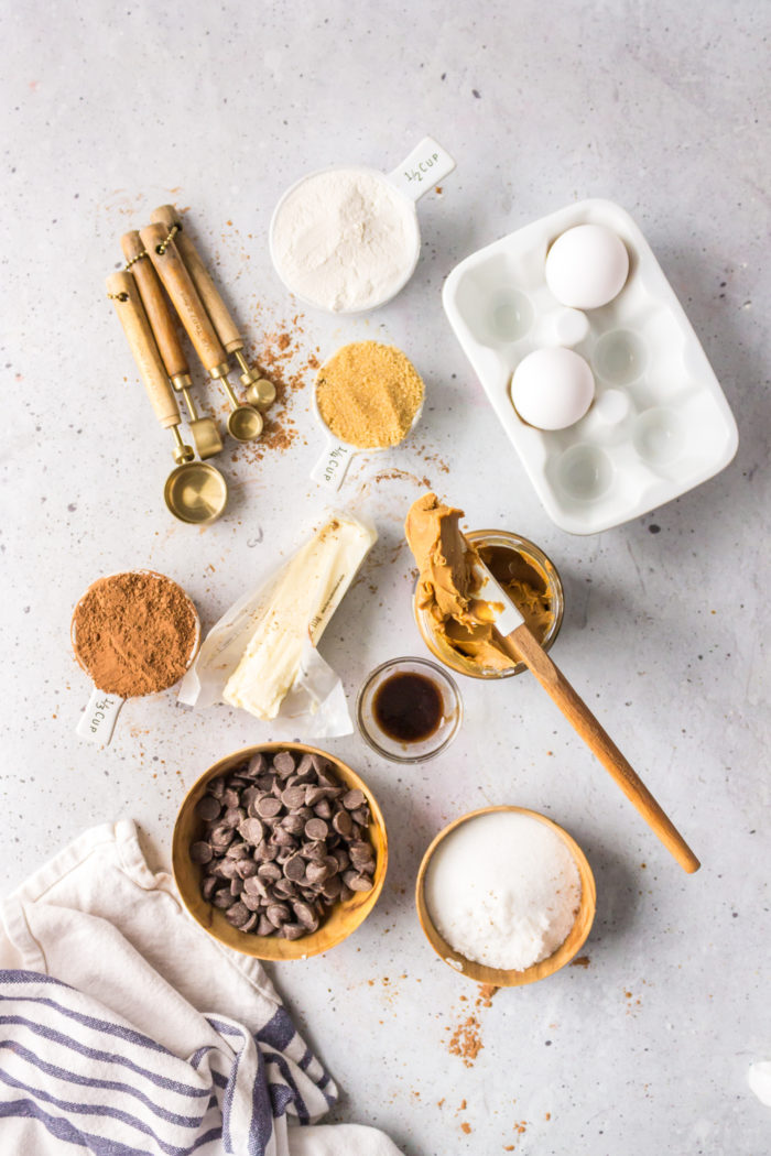 ingredients to make brownies with cookie butter