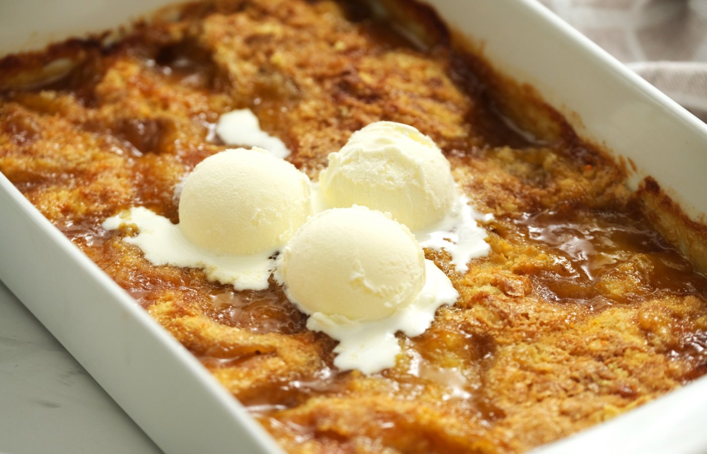 Peach Cobbler with Cake Mix and Canned Peaches