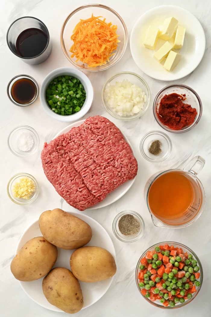 ingredients to make Cottage Pie Baked Potatoes