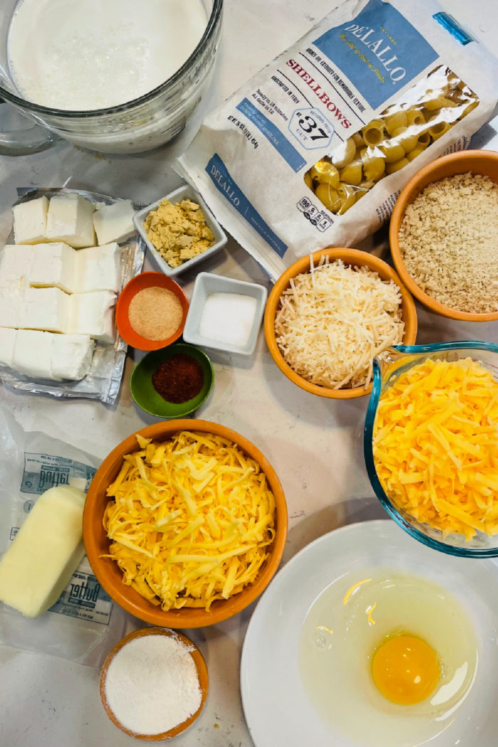 ingredients to make Smoker Macaroni and Cheese