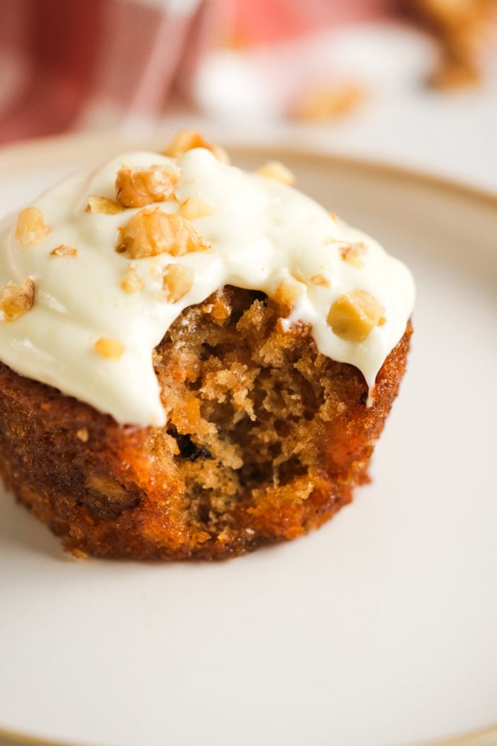 a carrot muffin