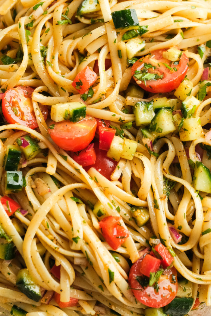 tomato salad with pastas