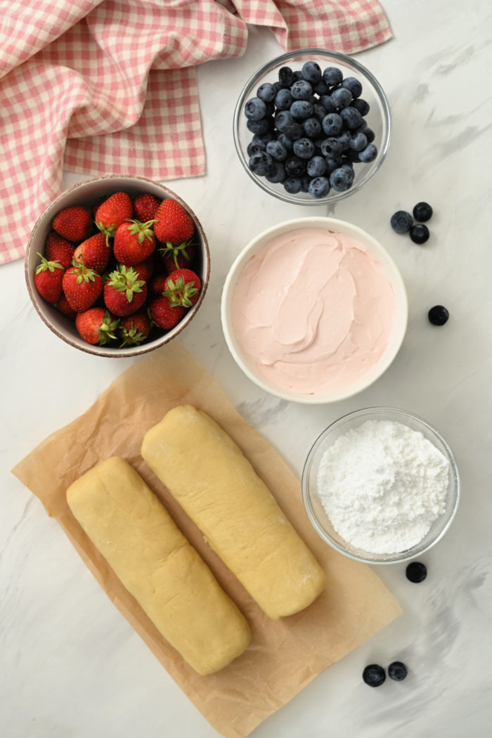 ingredients to make 4th of July Fruit Pizza