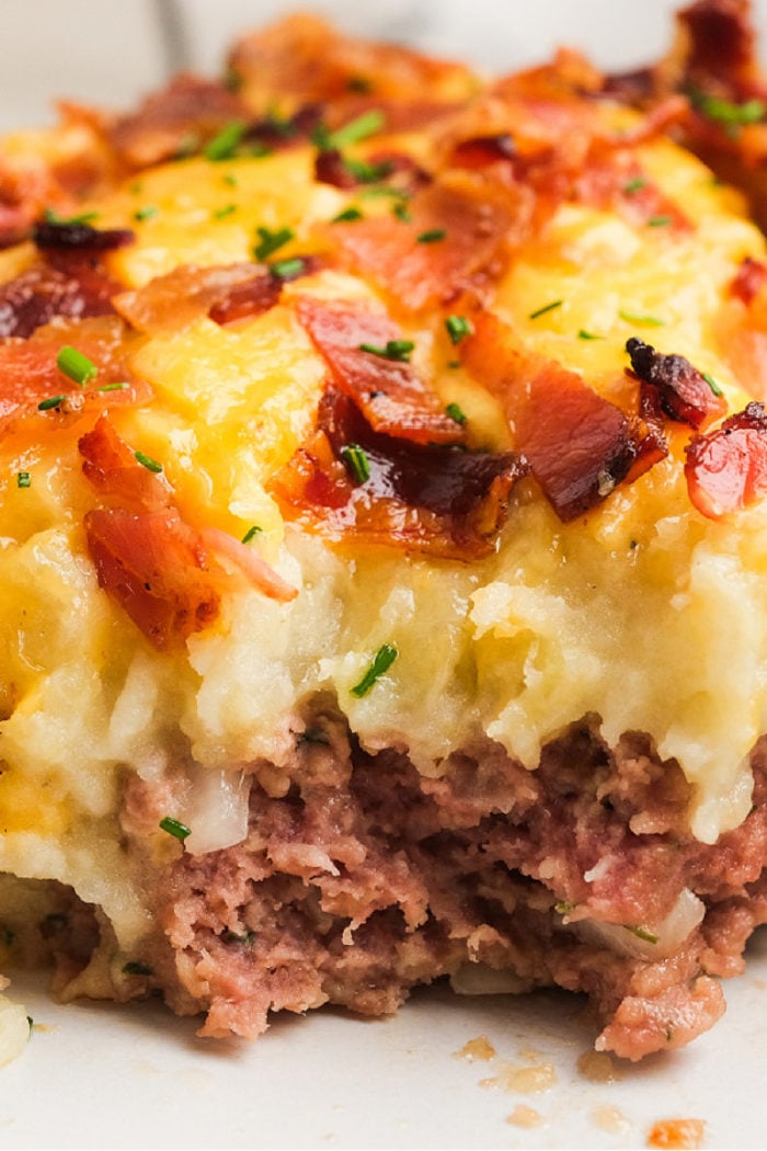 mashed potatoes on ground beef