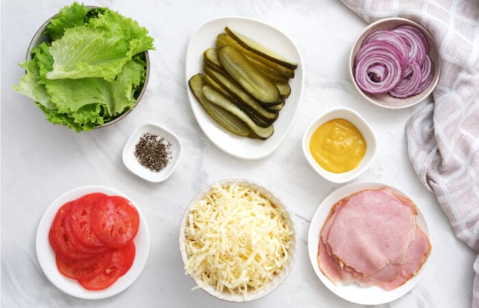 Viral Pickle Sandwich ingredients