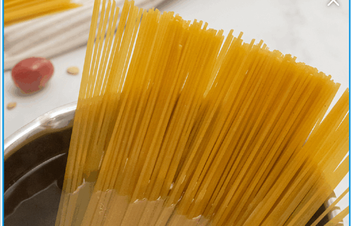 cooking spaghetti pasta