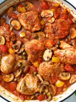 Dutch Oven Chicken Cacciatore