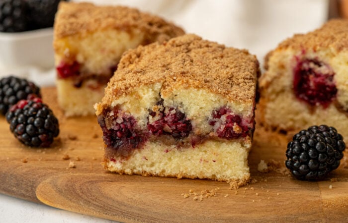 coffee cake with blackberries