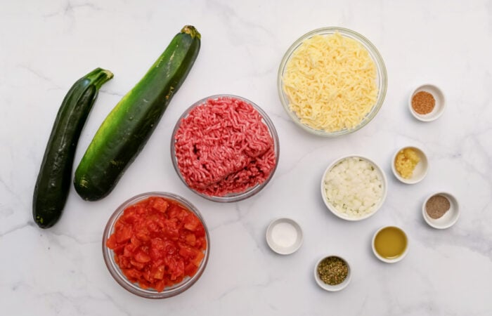 ingredient to make Ground Beef and Zucchini Casserole