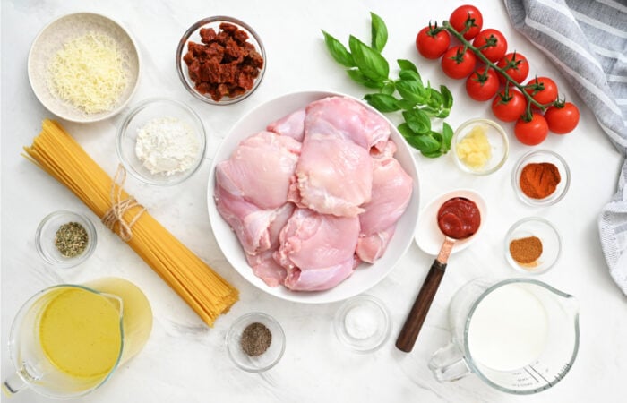 ingredients to make Slow Cooker Marry Me Chicken