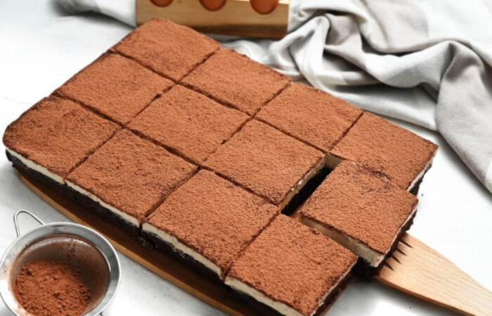 12 pieces of Tiramisu Brownie