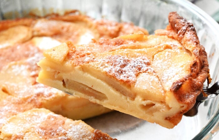 serving of apple dessert