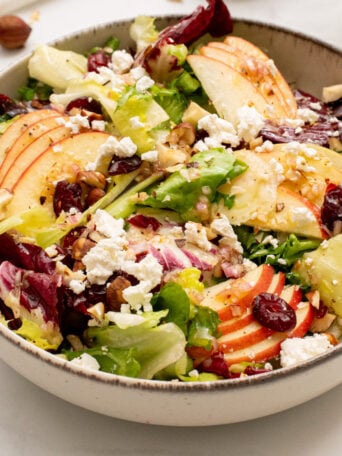 green salad with dressing