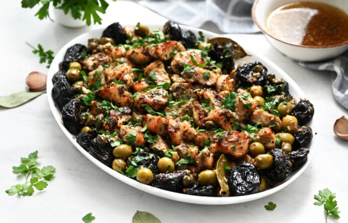 beautful serving of Silver Palate's chicken marbella