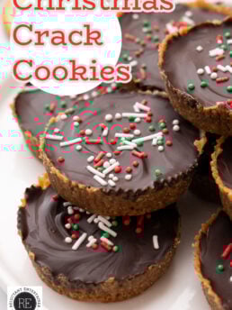Christmas Crack Cookies with sprinkles