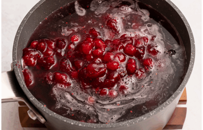 making cranberry jello mixture