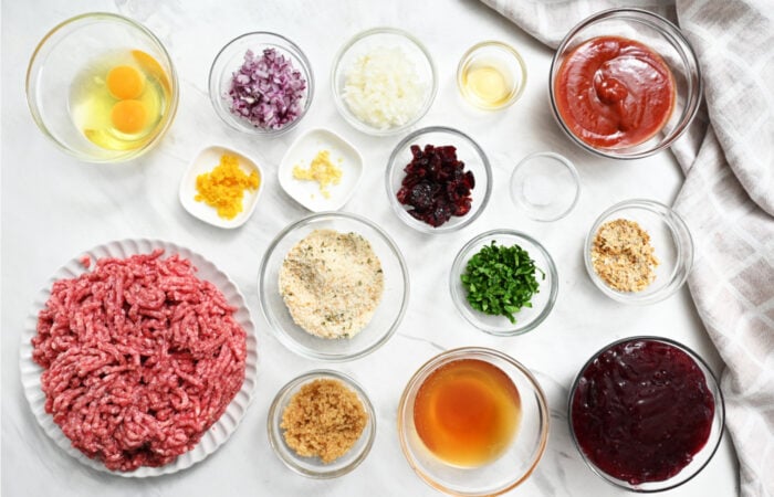 ingredients to make Christmas Meatballs